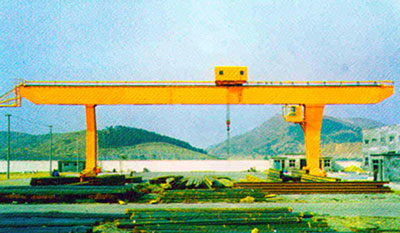 m_L型單梁門式起重機(jī)